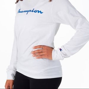 Champion Tops - NWT! Champion Long Sleeve Crew Neck T-Shirt Champion Tops - NWT! Champion Long Sleeve Crew Neck T-Shirt